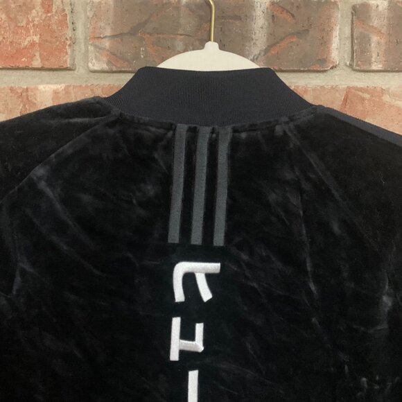 Adidas Pharrell Williams Collab Black Medium Velour Women's HU Track Jacket EUC - Picture 8 of 15